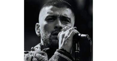 Zayn Malik Brings the Dream to Life with Unreleased Songs at Las Vegas Residency Premiere Zayn Malik performing in Vegas.