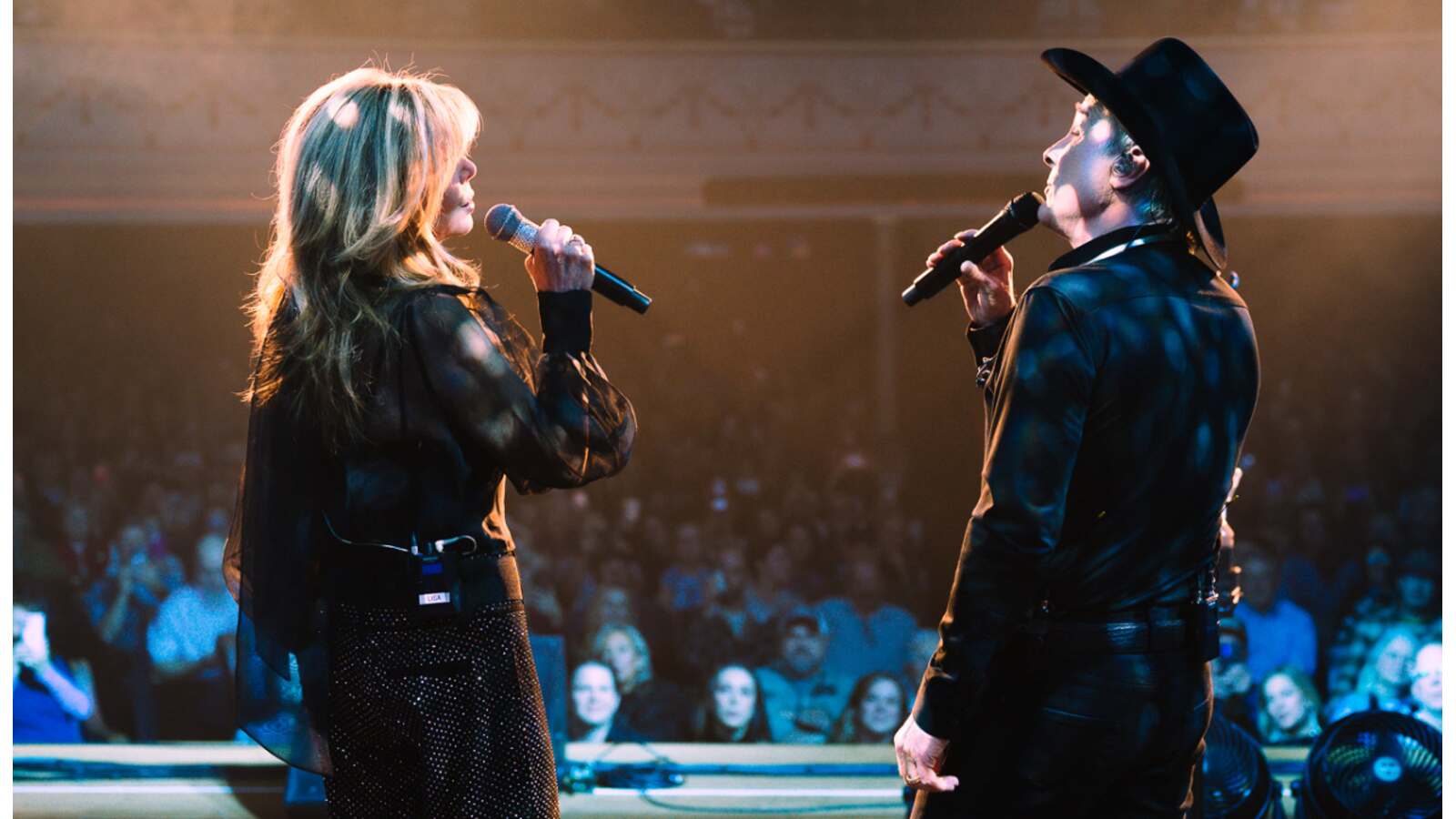 Country music couple Clint Black and Lisa Hartman Black.